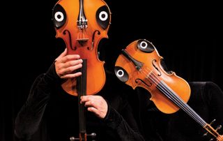 Mummneschanz violins